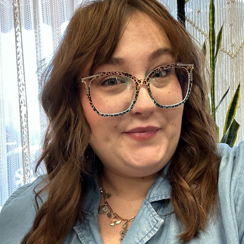 Meet your Posher, Taylor